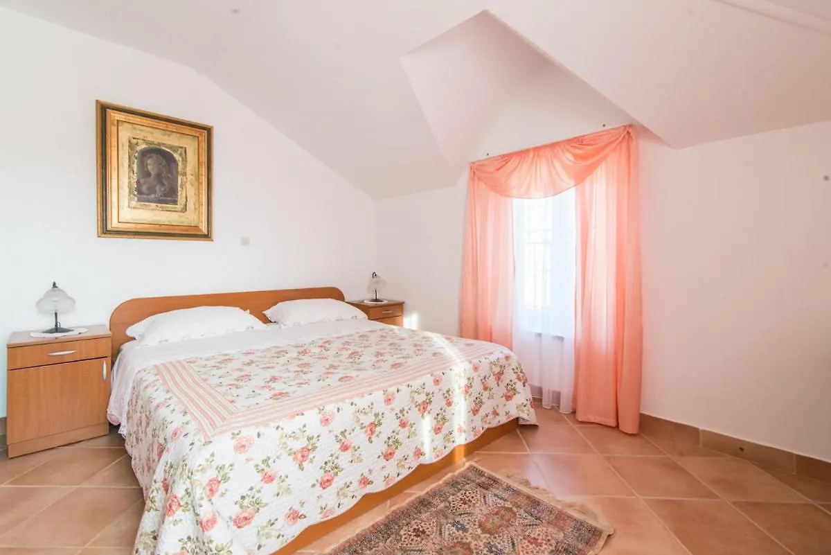 Appartamento Villa Anna Savudrija